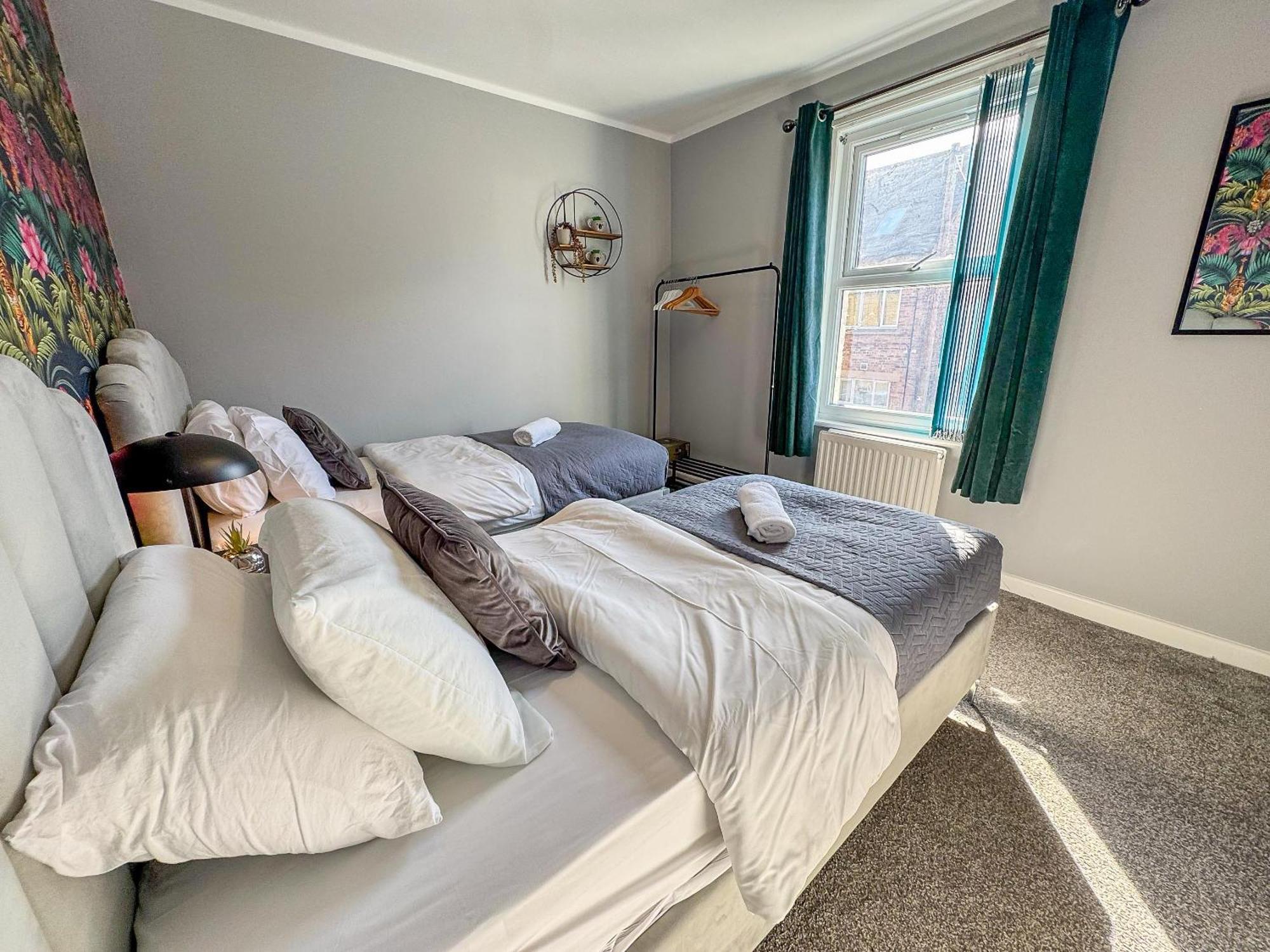 Modern House In Central Oxford Parking-Limited Bagian luar foto