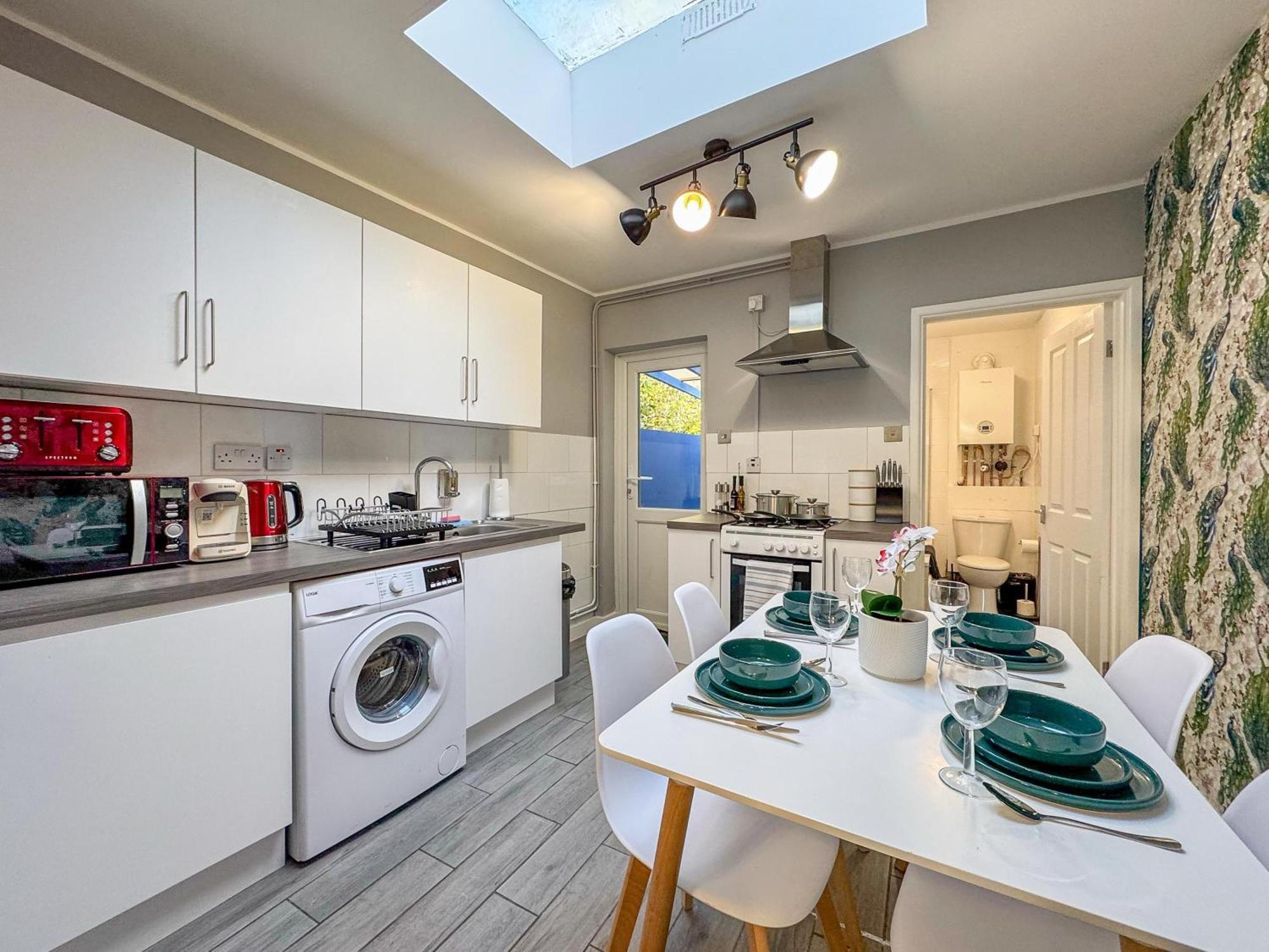 Modern House In Central Oxford Parking-Limited Bagian luar foto