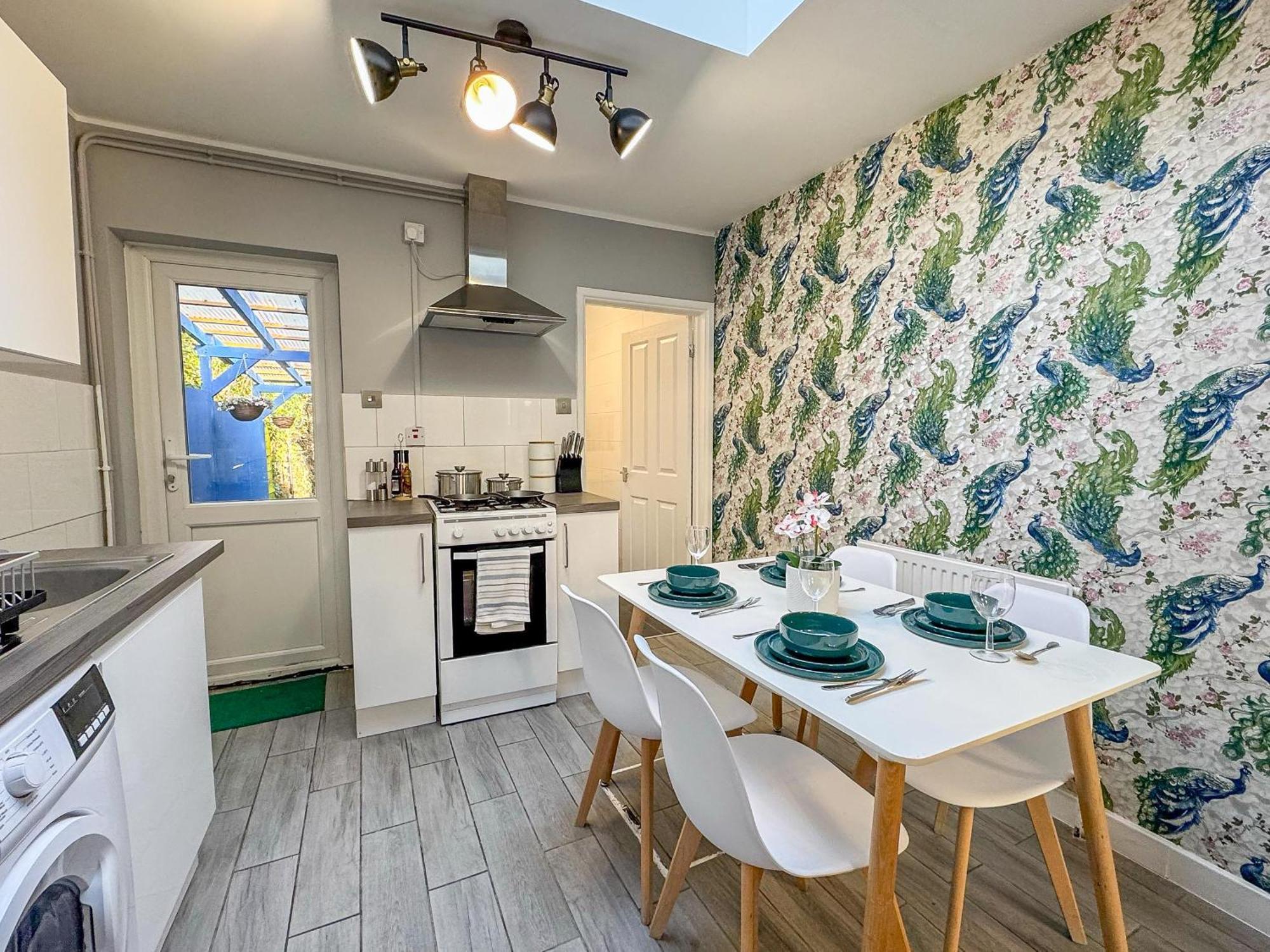 Modern House In Central Oxford Parking-Limited Bagian luar foto